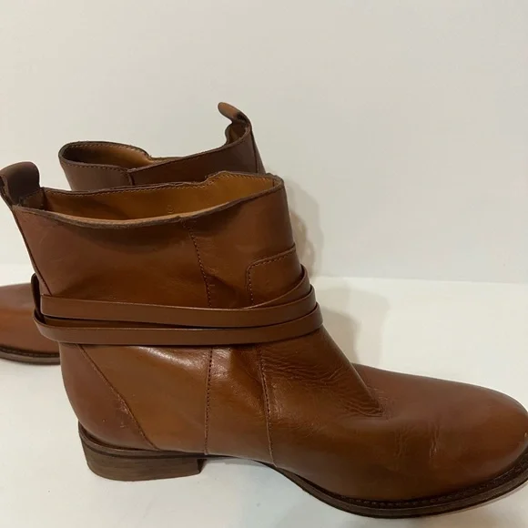 Schutz booties - Picture 2 of 11